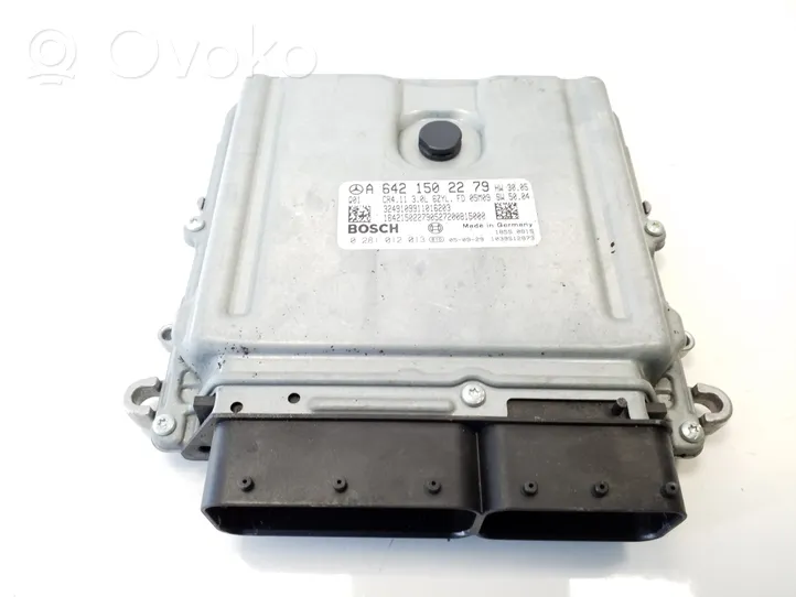 Mercedes-Benz CLS C218 X218 Calculateur moteur ECU A6421502279