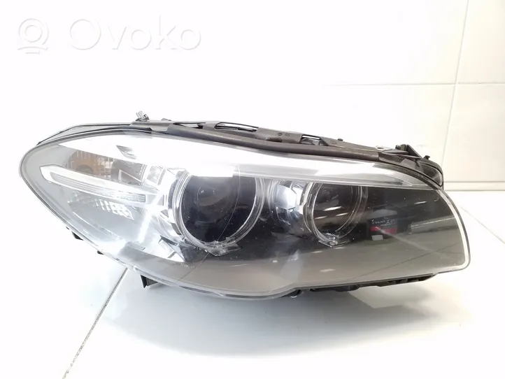 BMW 5 F10 F11 Lampa przednia 731713210