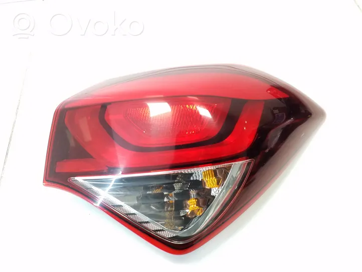 Hyundai i20 (GB IB) Lampa tylna 92402C8000