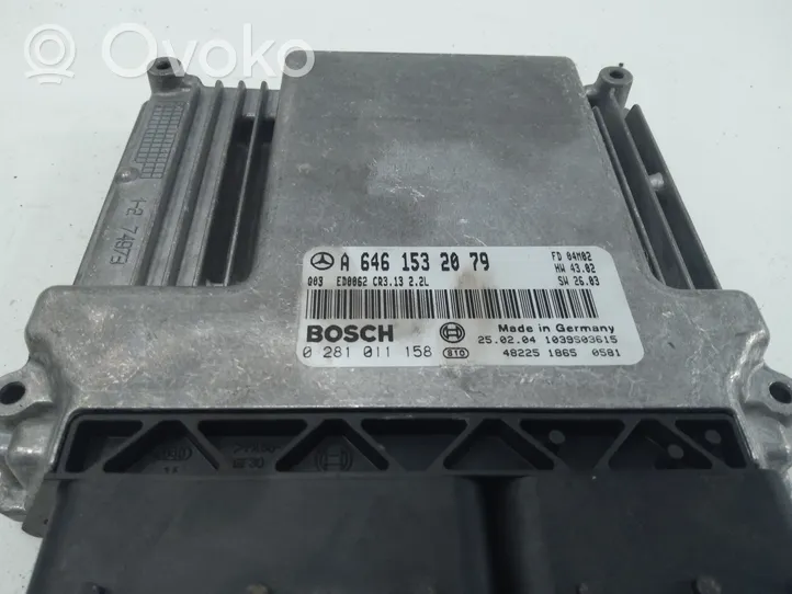 Mercedes-Benz E W212 Motora vadības bloka ECU A6461532079