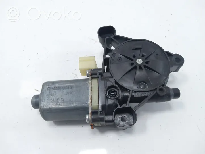 Audi A3 S3 8V Moteur de lève-vitre de porte avant 5Q0959802