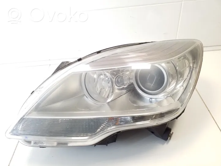 Mercedes-Benz R W251 Lampa przednia A2518203561