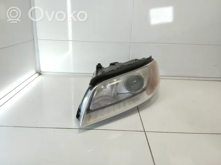 Volvo S80 Priekinis žibintas 31214347