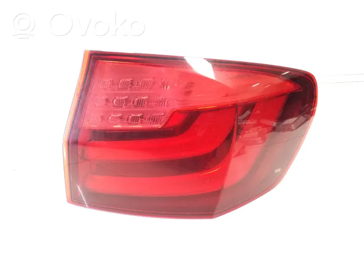 BMW 5 F10 F11 Luci posteriori 63217203234