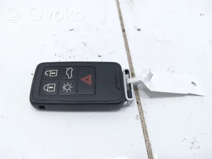 Volvo XC60 Ignition key/card 8676873