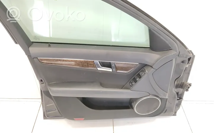 Mercedes-Benz C W204 Front door 