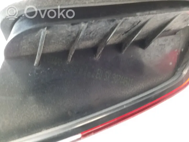 Volvo V50 Feux arrière / postérieurs 30744541