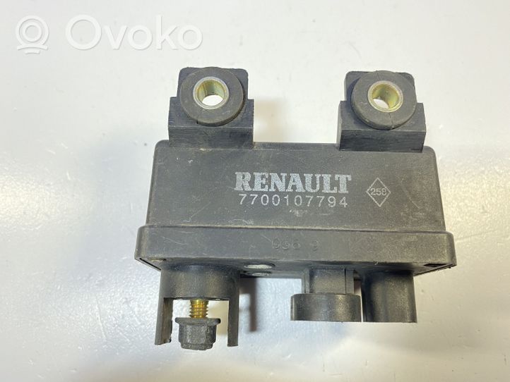 Volvo S40 Przekaźnik / Modul układu ogrzewania wstępnego 7700107794