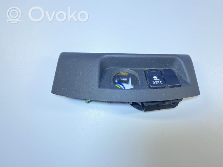 Volvo S40 ESP (stability program) switch 8686026