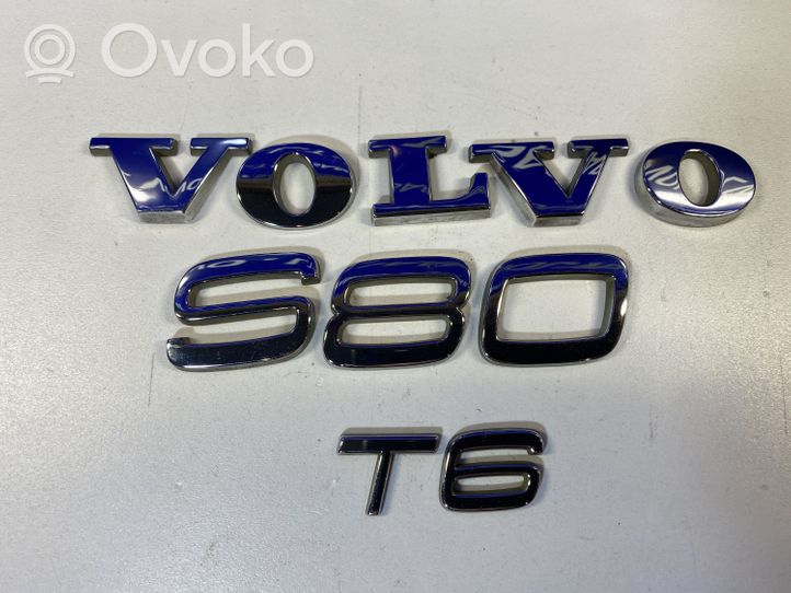 Volvo S80 Valmistajan merkki/mallikirjaimet 31333643