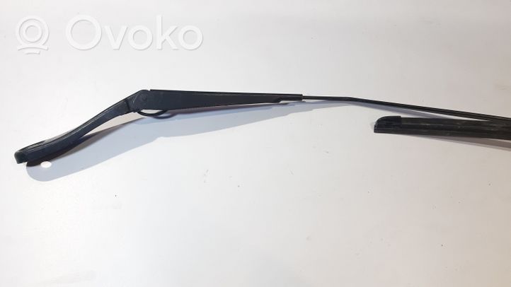 Volvo S60 Windshield/front glass wiper blade 30753505