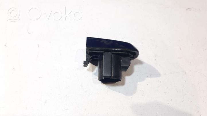 Volvo XC70 Front door exterior handle 30663673