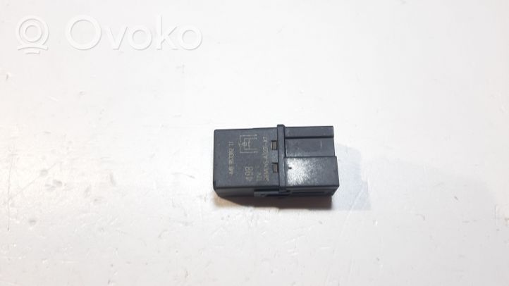 Volvo S60 Sterownik świateł awaryjnych 953382