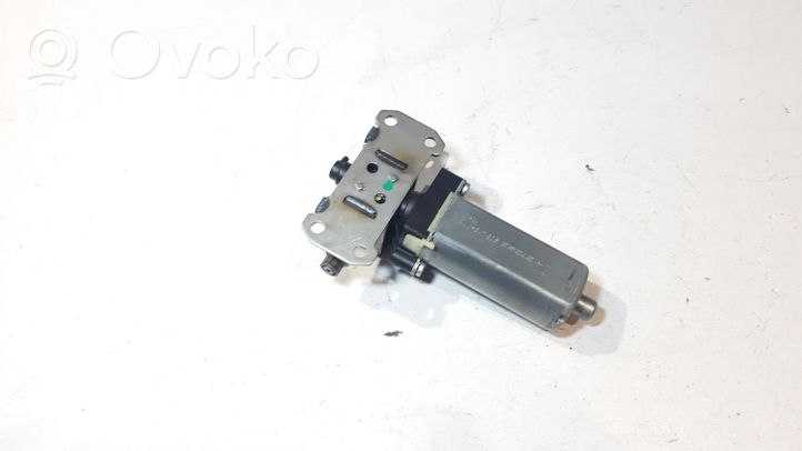 Volvo XC90 Moteur de réglage de siège 0390203221