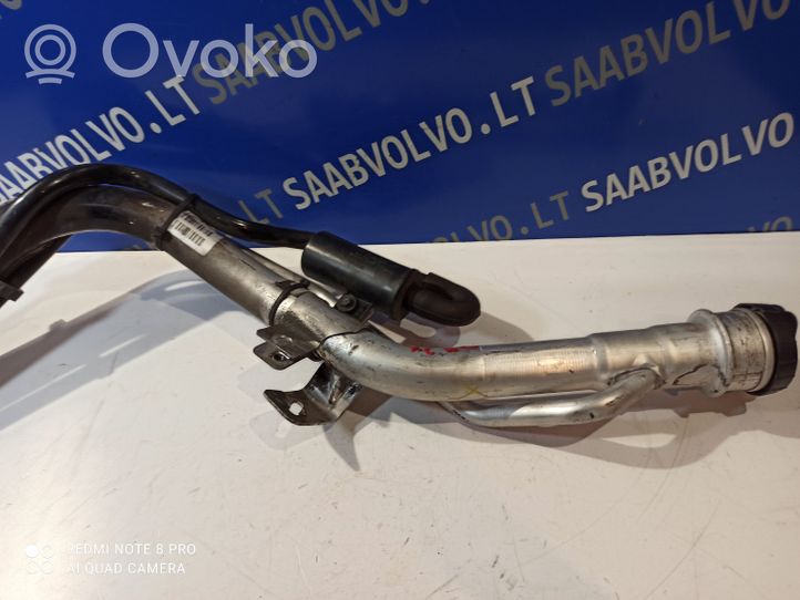 Volvo S60 Polttoainesäiliön täyttöaukon suukappale 30792259