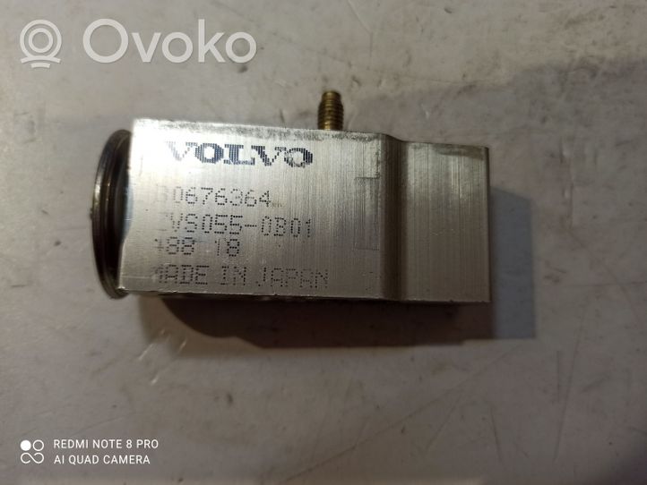 Volvo V70 Air conditioning (A/C) expansion valve 30676364