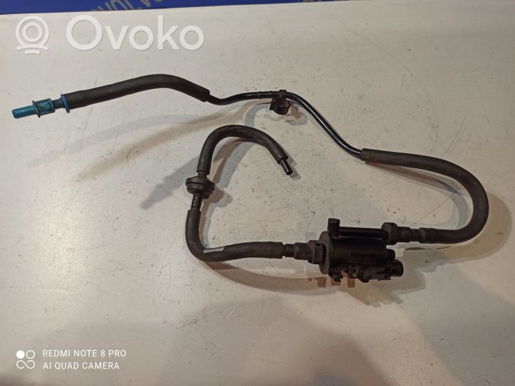 Saab 9-3 Ver2 Valvola di depressione sul supporto motore 1997278