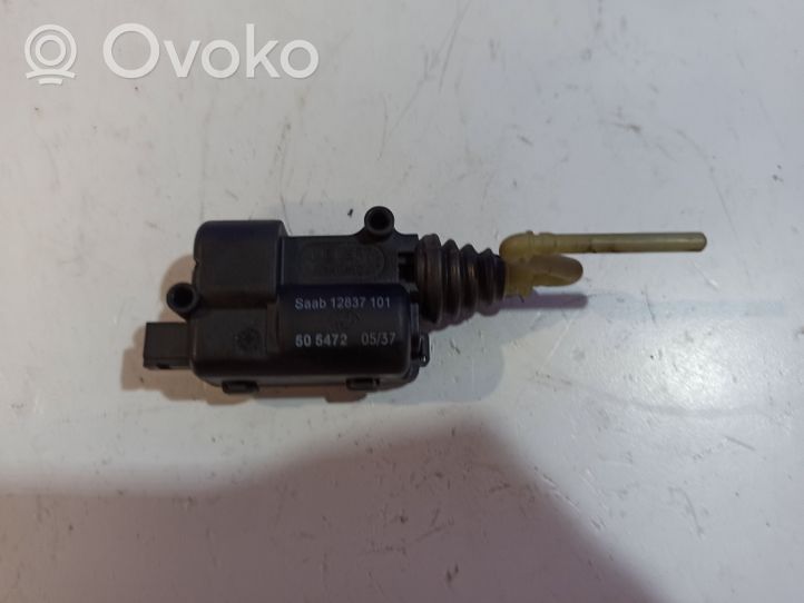 Saab 9-3 Ver2 Serratura del tappo del serbatoio del carburante 12837101