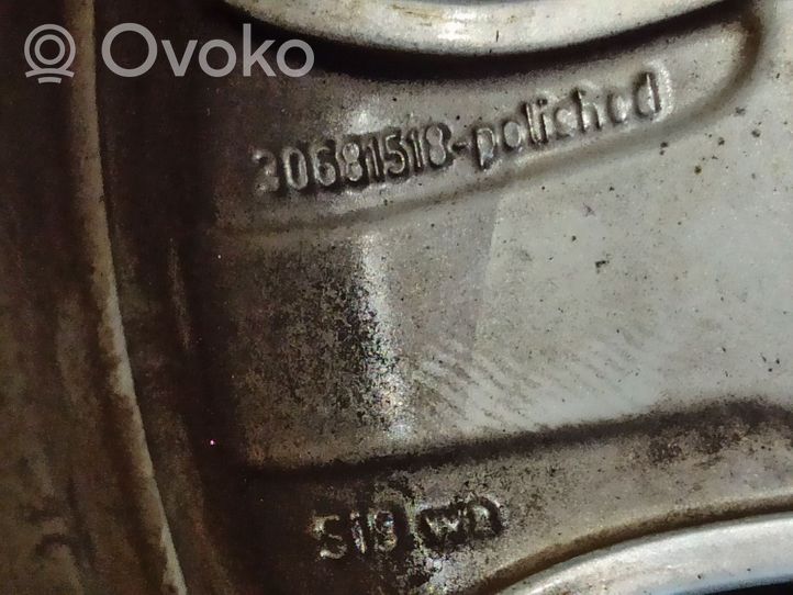 Volvo S80 R12-hiilikuituvanne 30681518