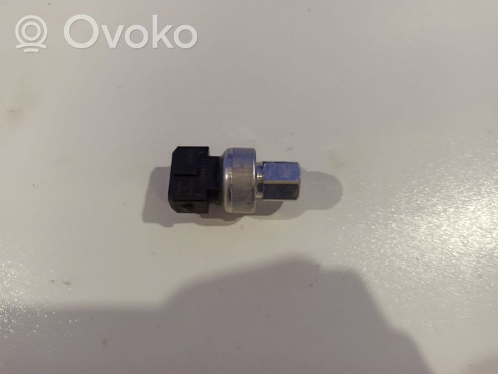 Volvo XC60 Air conditioning (A/C) pressure sensor 31292004