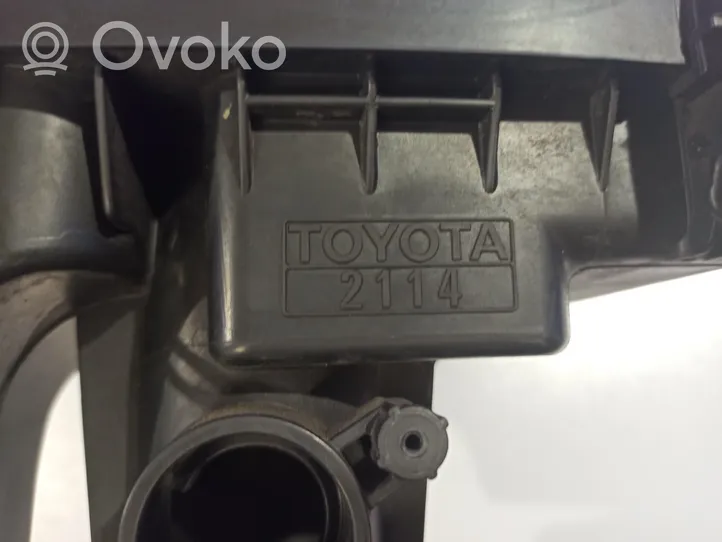 Toyota Prius (XW10) Ilmansuodattimen kotelo AIRFILTERBOX