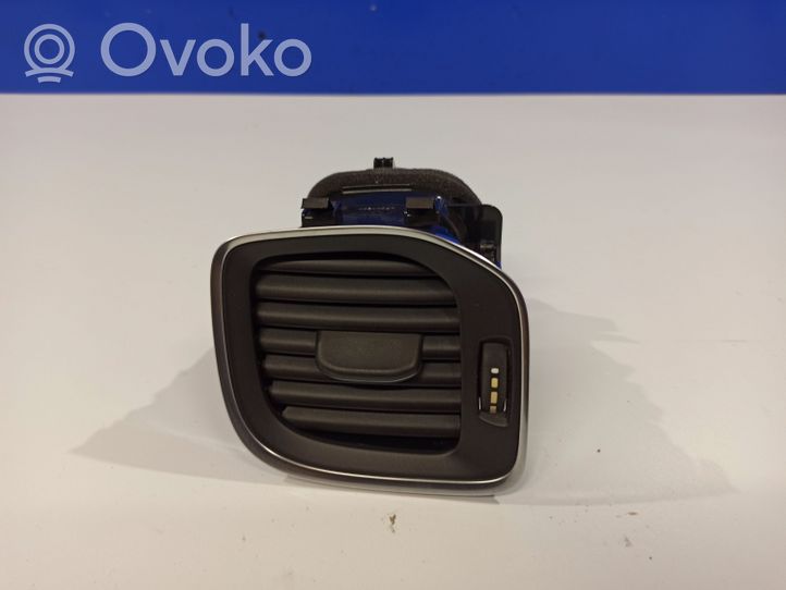 Volvo S60 Lango oro grotelės 30791697