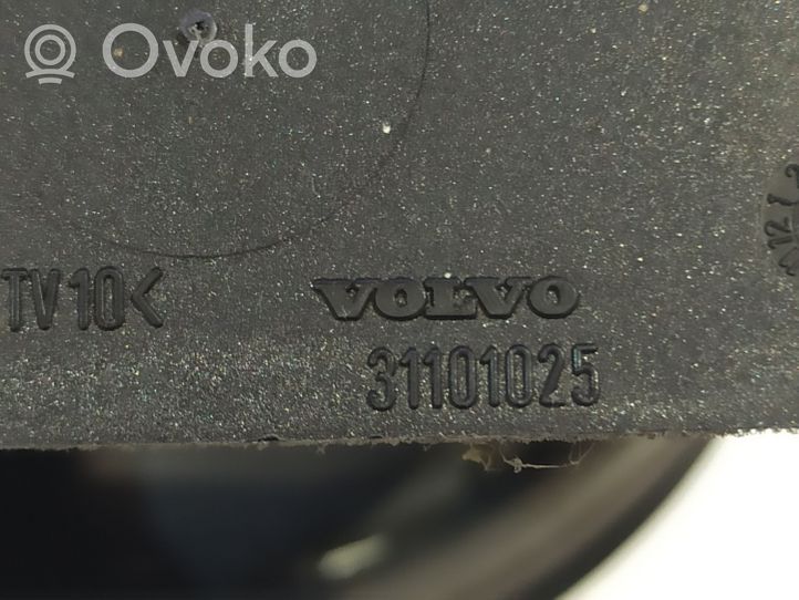 Volvo XC90 Kratka wentylacyjna pod zderzakiem tylnym 31315110