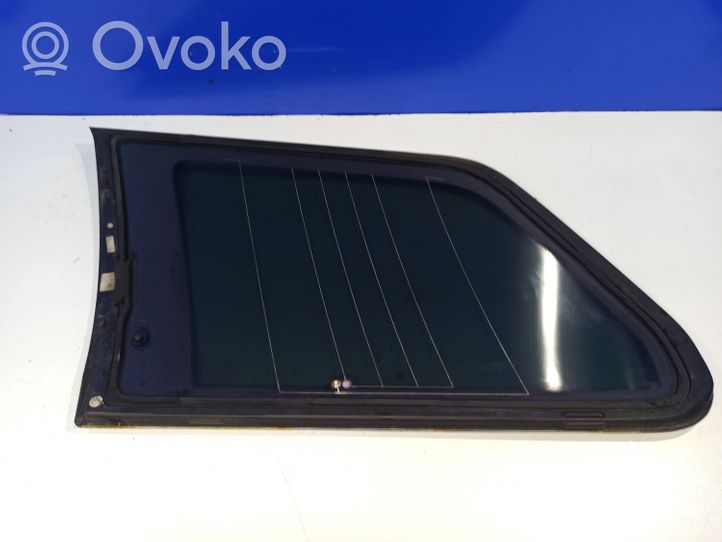 Volvo XC90 Fenêtre latérale avant / vitre triangulaire 30779651