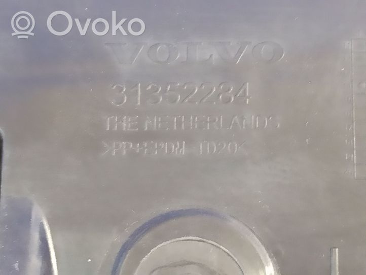 Volvo V60 Narożnik zderzaka tylnego 31352284