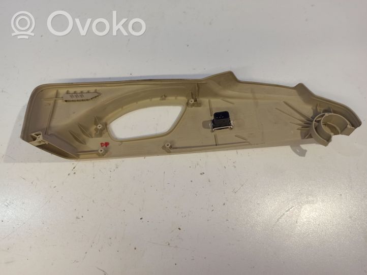 Volvo V60 Cornice di rivestimento della regolazione del sedile della portiera anteriore 39834768