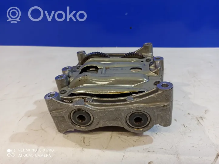 Volvo S60 Pompe à huile 31492531