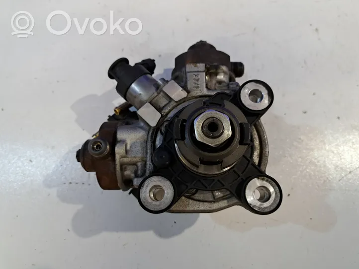 Volvo V70 Pompe à carburant mécanique 31372081