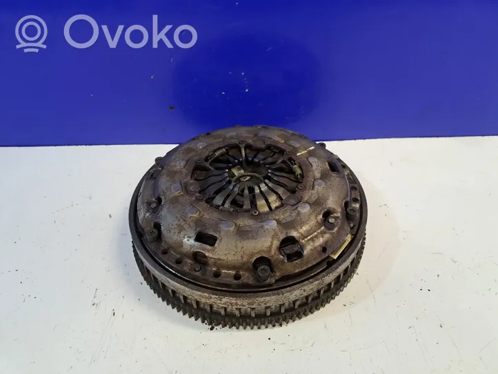 Volvo V70 Flywheel 31401174