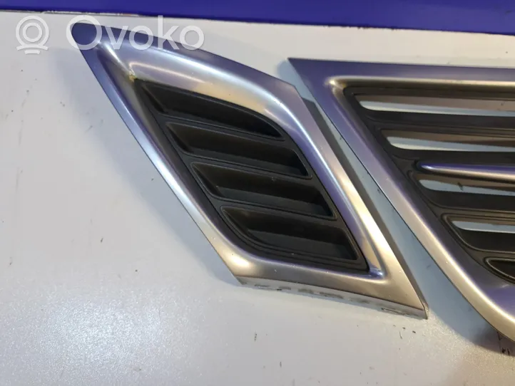 Saab 9-3 Ver2 Grille inférieure de pare-chocs avant 12765503