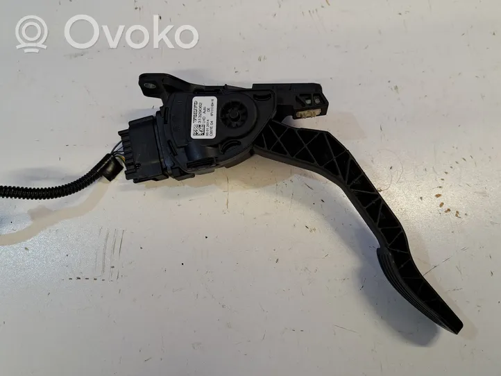 Volvo S60 Accelerator throttle pedal 31329062