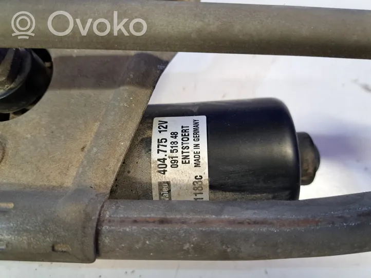 Volvo V70 Motor y varillaje del limpiaparabrisas delantero 8624241