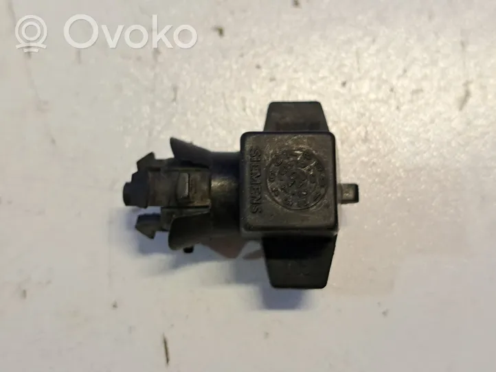 Saab 9-3 Ver2 Sensore temperatura dell’olio 9152245