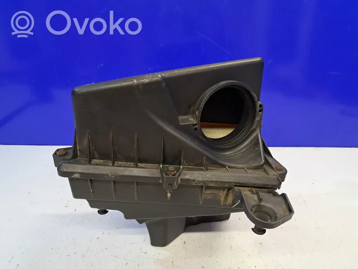 Volvo S40 Oro filtro dėžė 30647748