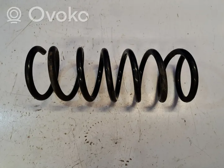 Volvo V70 Front coil spring 8666290