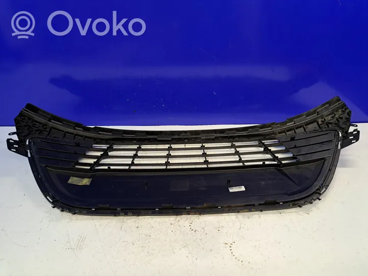 Ford S-MAX Front bumper upper radiator grill AM2117B968BD