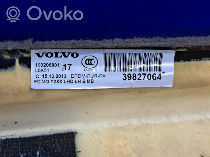 Volvo V70 Dywan wewnętrzny 39827064