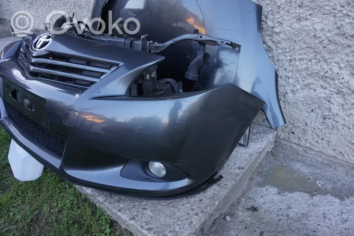 Toyota Verso Radiateur panneau supérieur d'admission d'air 