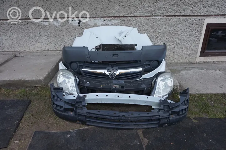 Opel Vivaro Viršutinė dalis radiatorių panelės (televizoriaus) 