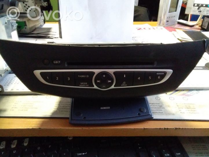 Renault Laguna II Radio/CD/DVD/GPS head unit 281150013