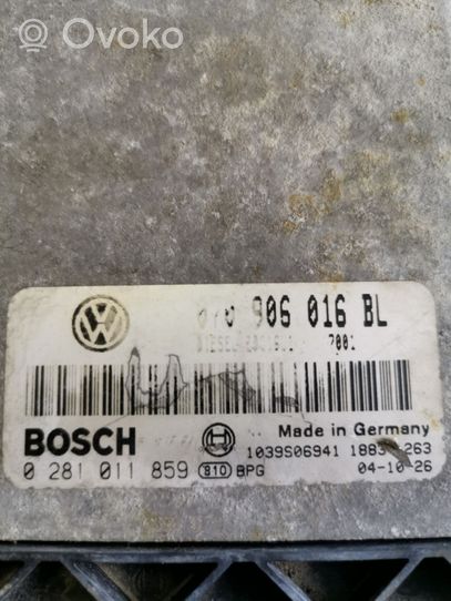 Volkswagen Touareg I Motorsteuergerät/-modul 070906016BL