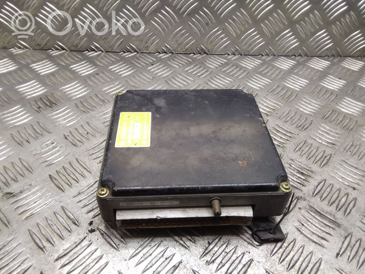 Audi 100 200 5000 C3 Sterownik / Moduł ECU 447905383L