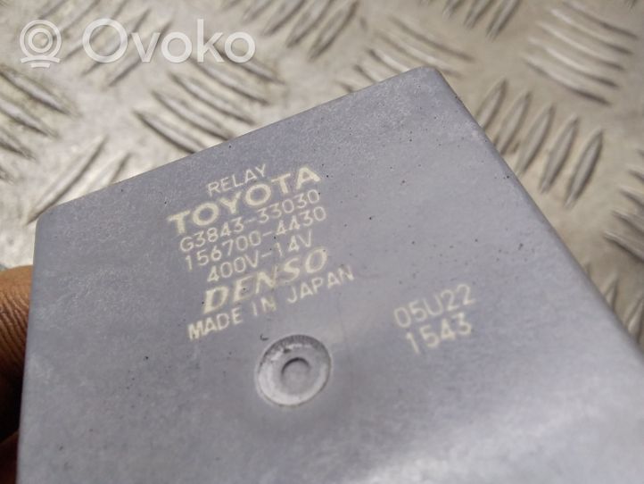 Toyota Auris E180 Autres relais G384333030