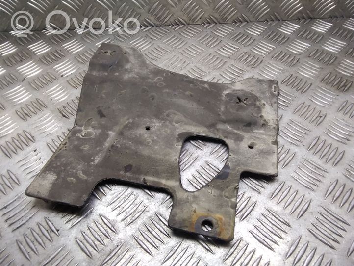 Volkswagen Multivan T5 Rear underbody cover/under tray 7H0825191D