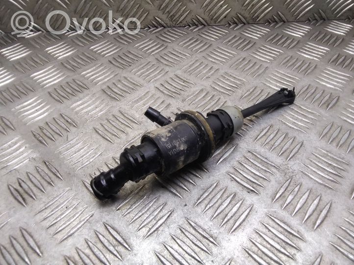 Nissan Qashqai Główny cylinder sprzęgła 306104BG1A