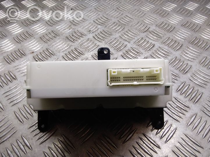 Nissan Qashqai Climate control unit 27500BR45D